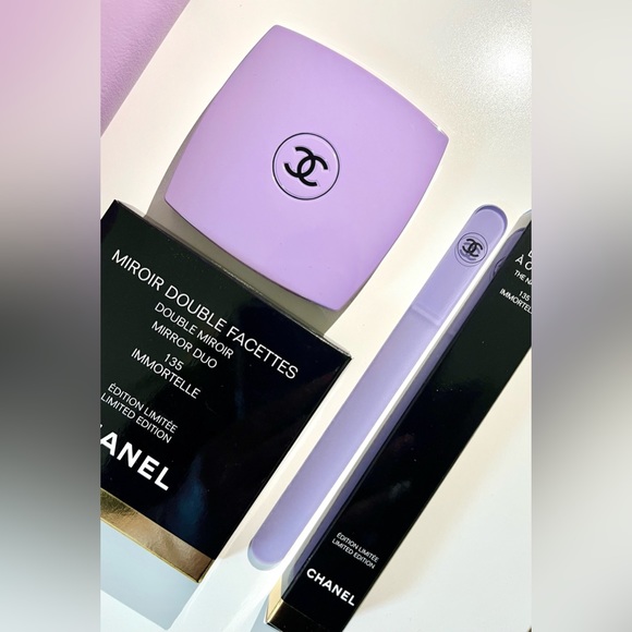♥️SOLD♥️ Chanel Codes de Couleur Immortelle set w/ brush, mirror, nail file - Picture 2 of 3